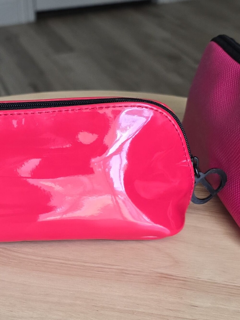 Dior Makeup Bags - Picture 12 of 14
